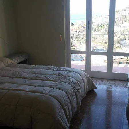 Seaside View, Wifi Apartment Pieve Ligure