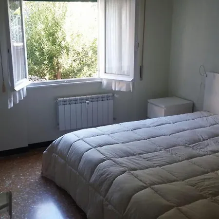 Seaside View, Wifi Apartment